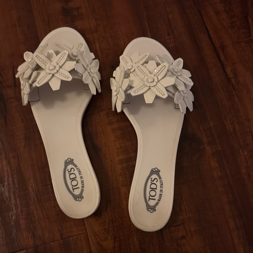 Tod's Cream Floral Women's Sandals
